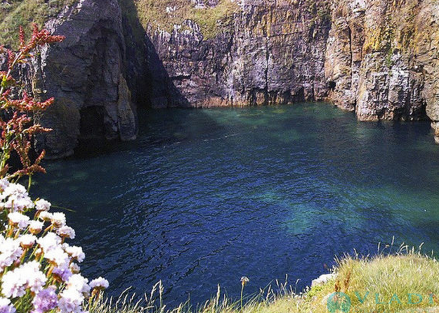 Inishdooney Island. Image via Vladi Private Islands.